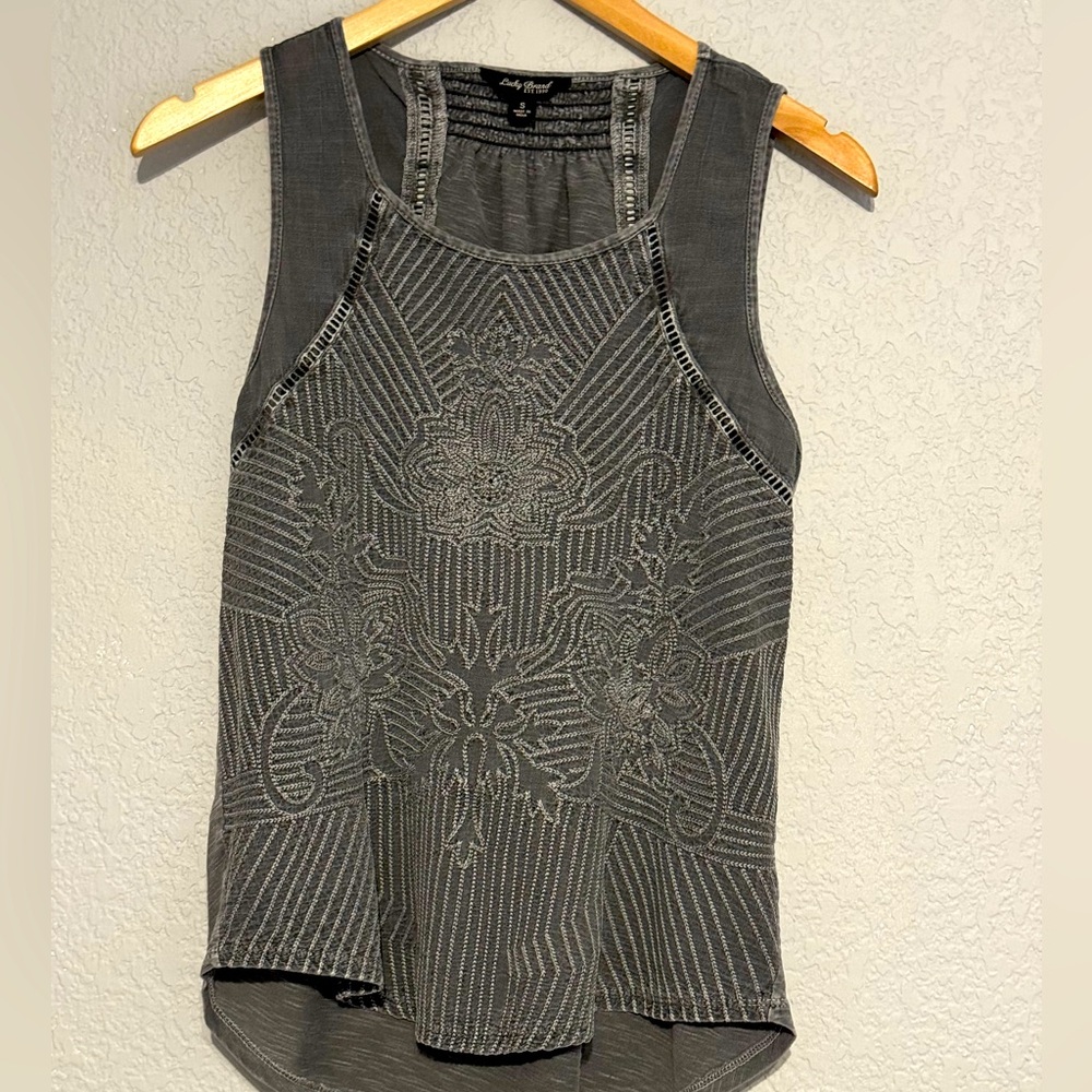 Lucky Brand Women’s Sleeveless Top